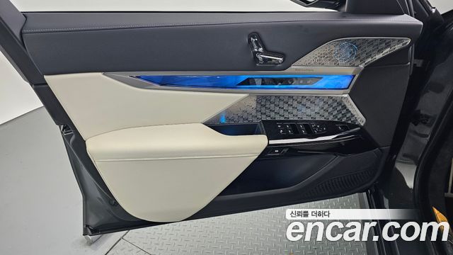 BMW i7 2025 — photo 14