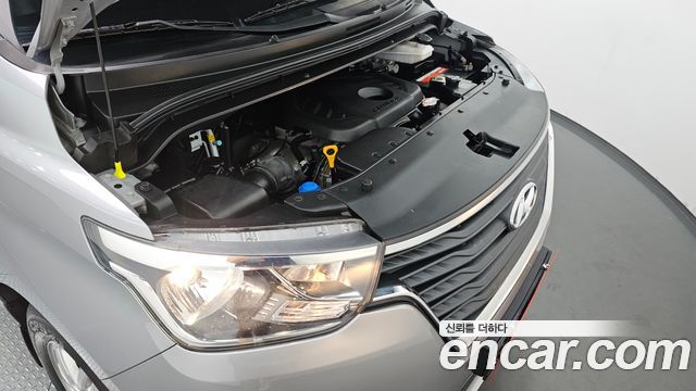 Hyundai Starex 2019 — photo 6