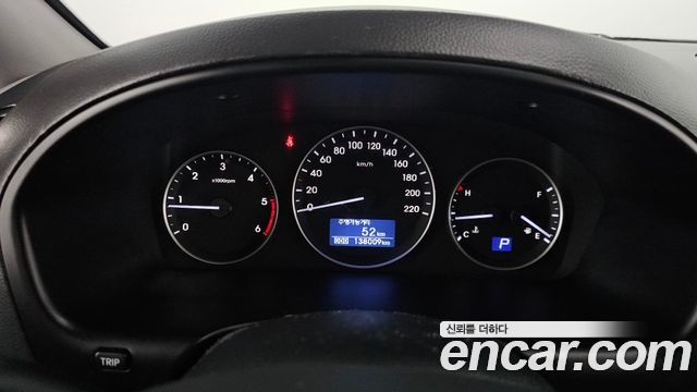 Hyundai Starex 2019 — photo 8