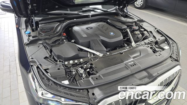 BMW 5-Series 2026 — photo 6