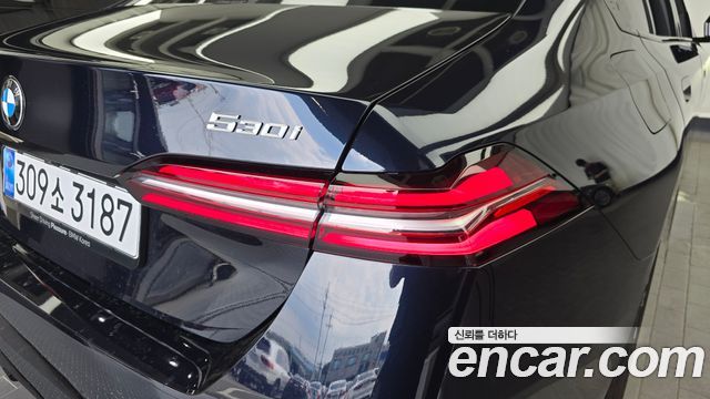BMW 5-Series 2026 — photo 9