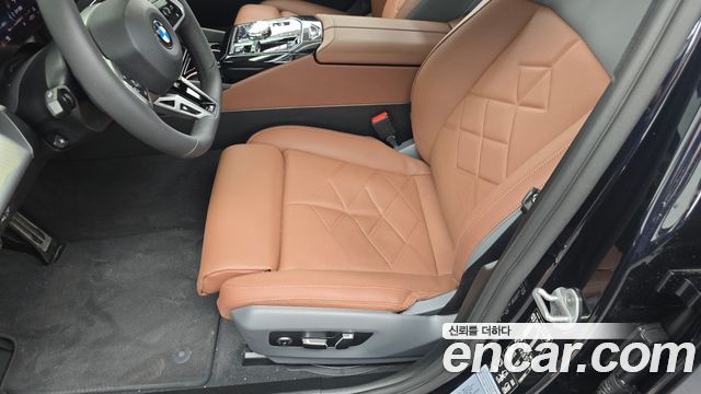 BMW 5-Series 2026 — photo 29