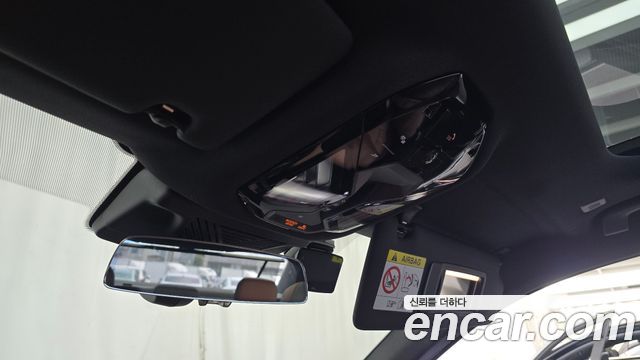 BMW 5-Series 2026 — photo 31