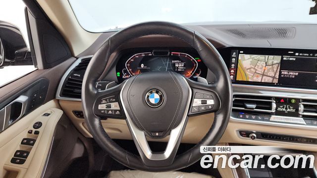 BMW X5 2019 — photo 19
