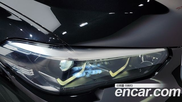 BMW X5 2019 — photo 8