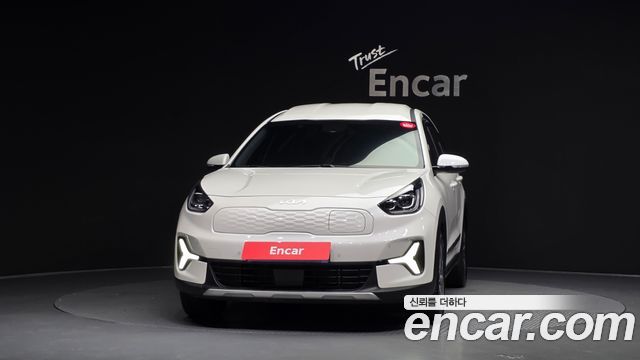 Kia Niro 2024 — photo 3