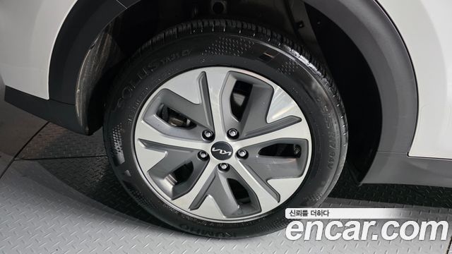 Kia Niro 2024 — photo 5