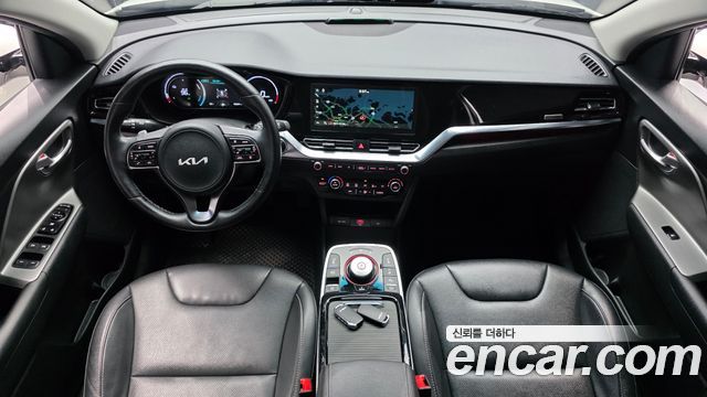 Kia Niro 2024 — photo 10