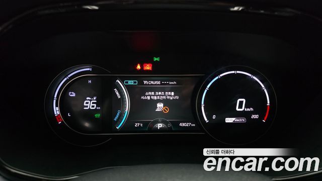 Kia Niro 2024 — photo 11