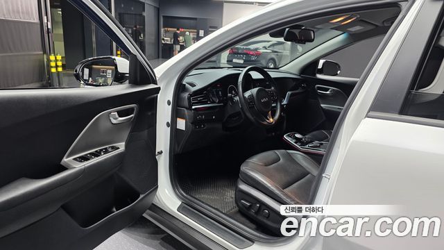Kia Niro 2024 — photo 13