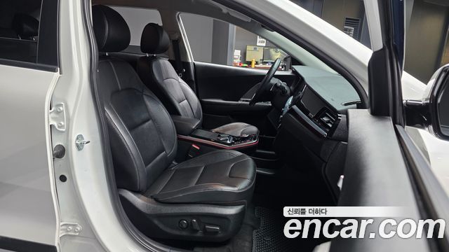Kia Niro 2024 — photo 17