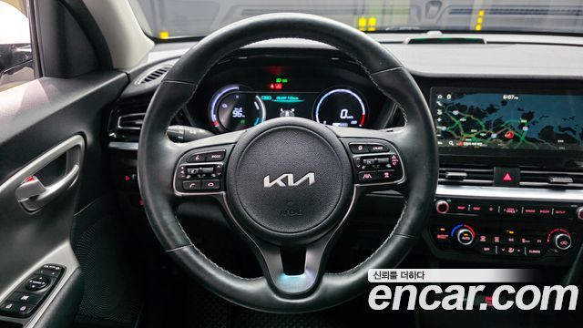 Kia Niro 2024 — photo 19