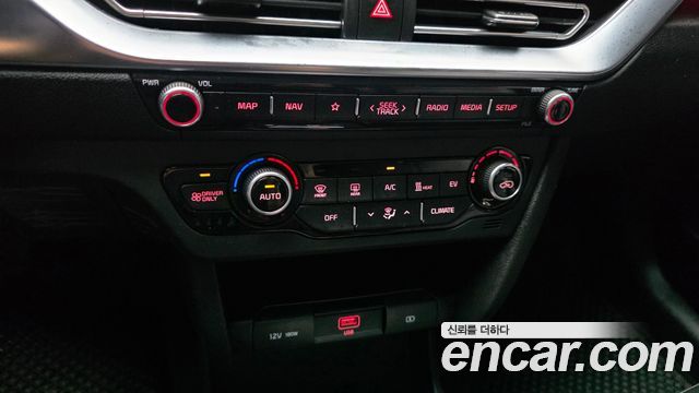 Kia Niro 2024 — photo 23