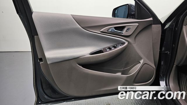 Chevrolet Korea Malibu 2017 — photo 14