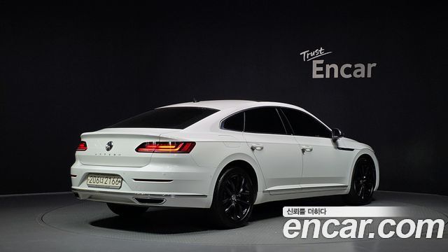 Volkswagen Arteon 2019 — photo 2