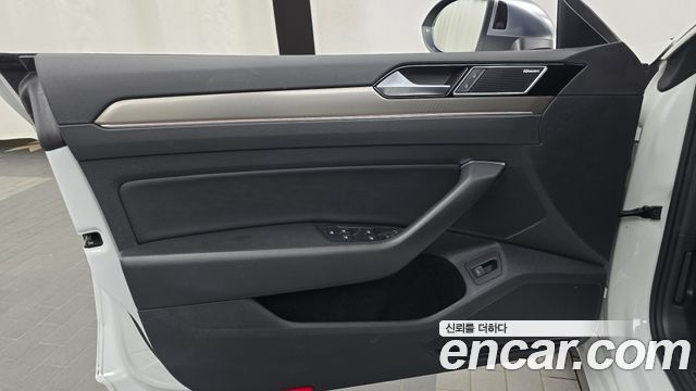 Volkswagen Arteon 2019 — photo 14