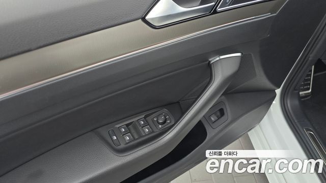 Volkswagen Arteon 2019 — photo 28