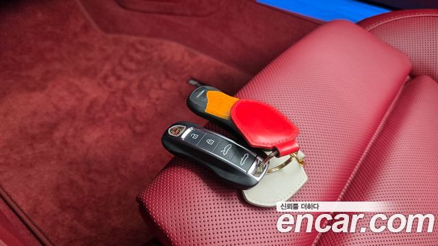 Porsche 911 2024 — photo 27