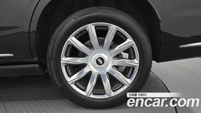 Cadillac Escalade 2021 — photo 7