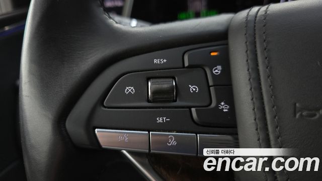 Cadillac Escalade 2021 — photo 30