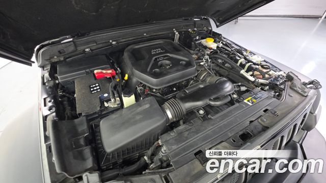 Jeep Wrangler 2020 — photo 6