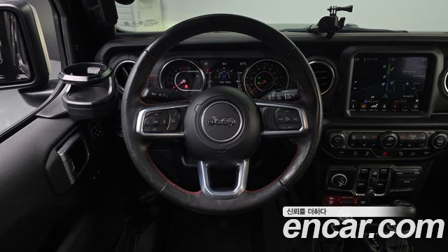 Jeep Wrangler 2020 — photo 19
