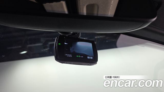 Jeep Wrangler 2020 — photo 28