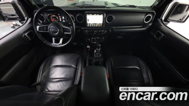 Jeep Wrangler 2018 — photo 10