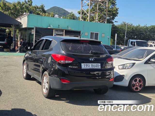 Hyundai Tucson 2012 — photo 3
