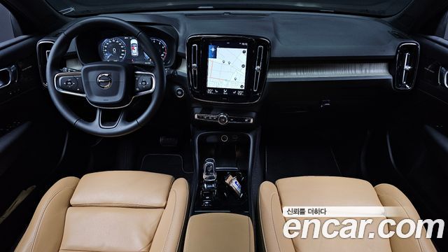 Volvo XC40 2019 — photo 10