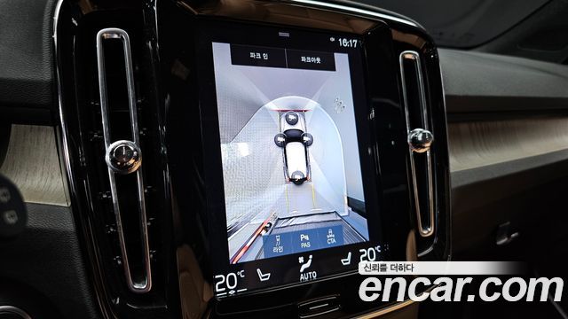 Volvo XC40 2019 — photo 20