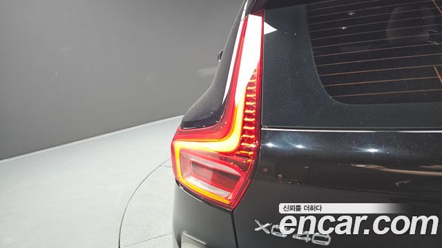 Volvo XC40 2019 — photo 9