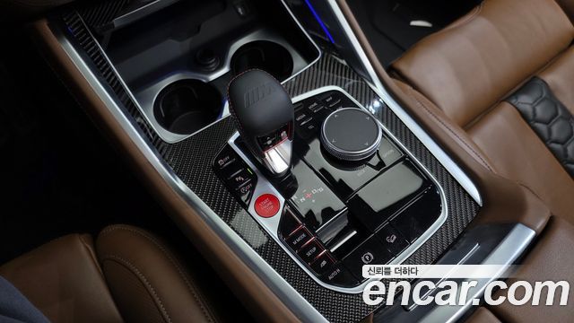 BMW X5M 2026 — photo 9