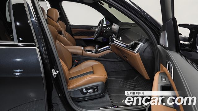 BMW X5M 2026 — photo 11