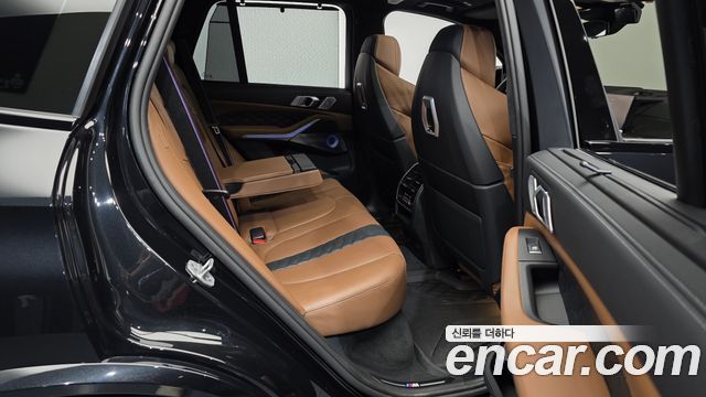 BMW X5M 2026 — photo 12
