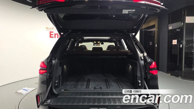 BMW X5M 2026 — photo 20