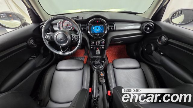 Mini Cooper 2019 — photo 10