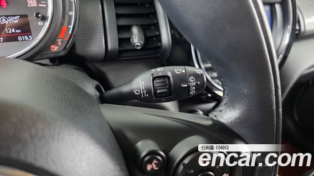 Mini Cooper 2019 — photo 27