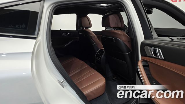 BMW X6 2025 — photo 18