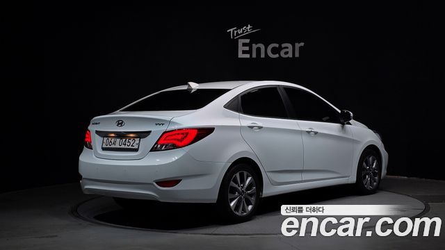 Hyundai Accent 2016 — photo 2