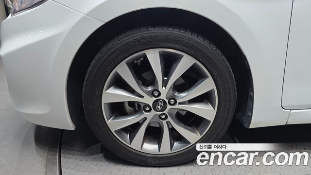 Hyundai Accent 2016 — photo 5