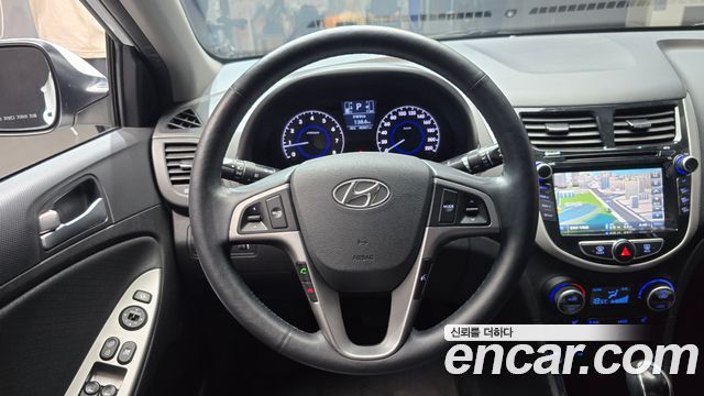 Hyundai Accent 2016 — photo 19
