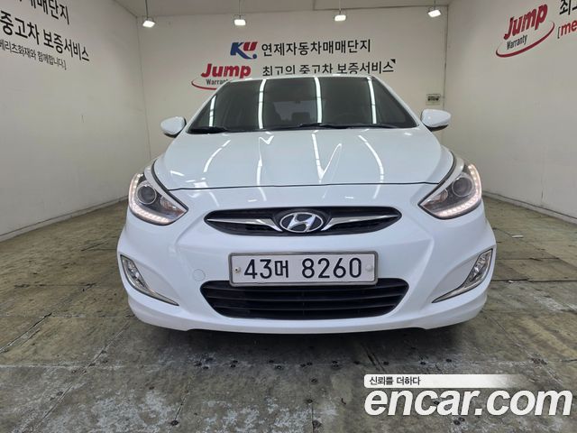 Hyundai Accent 2015 — photo 2