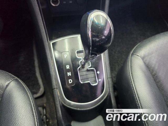 Hyundai Accent 2015 — photo 9