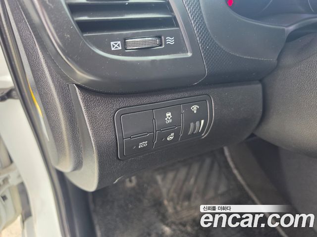 Hyundai Accent 2015 — photo 13