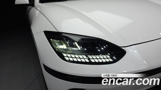 Hyundai Ioniq6 2023 — photo 8