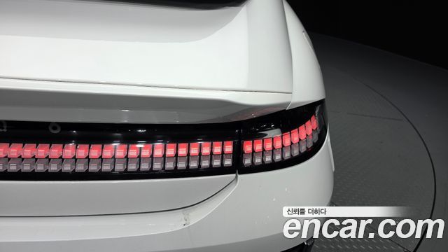 Hyundai Ioniq6 2023 — photo 9