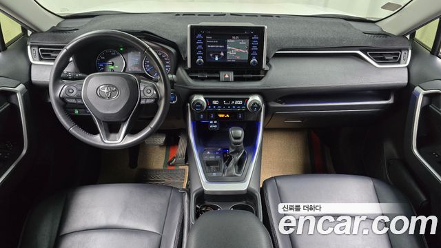 Toyota RAV4 2019 — photo 10