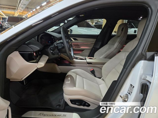 Porsche Taycan 2024 — photo 15