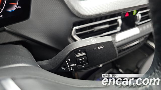 BMW 2-Series 2023 — photo 29